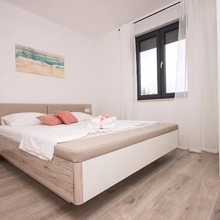 Apartment Titi *