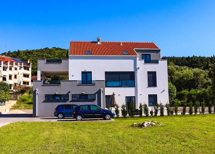 Titi Appartement Cavtat